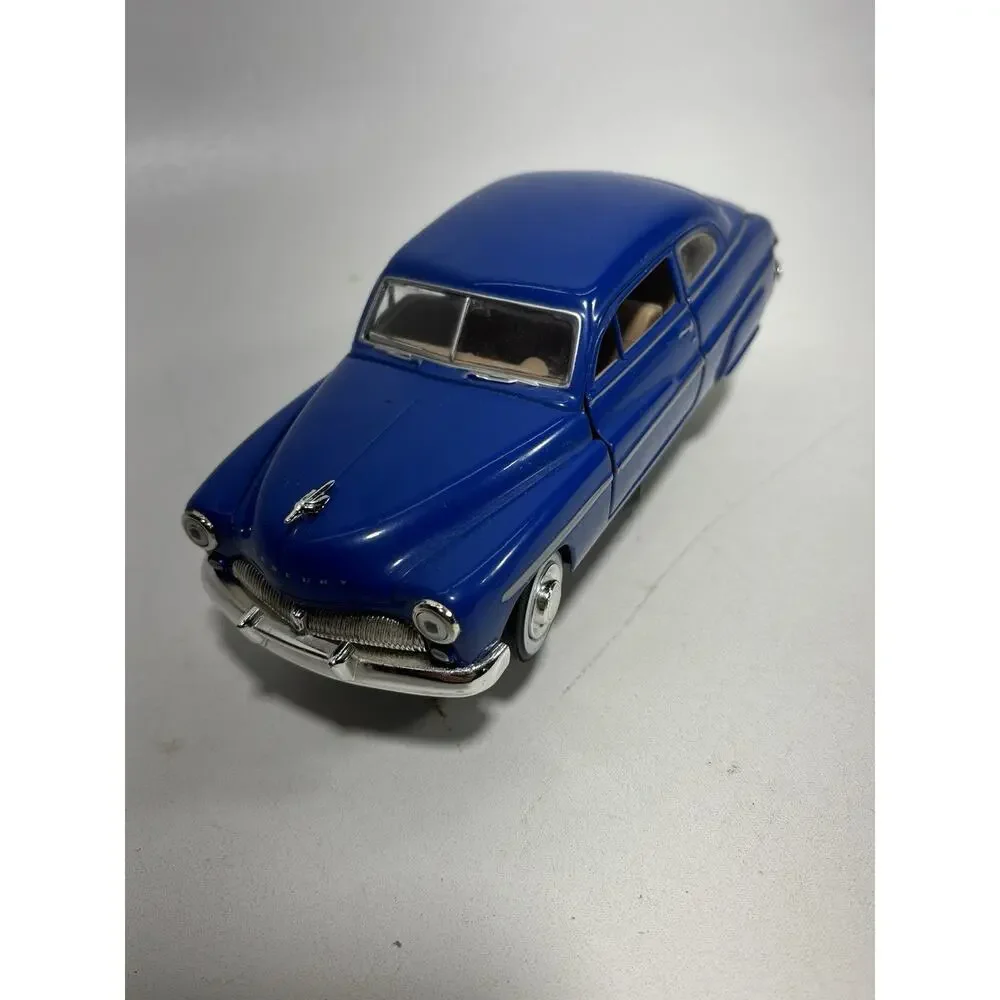 1949 Mercury Coupe Diecast Model Car Blue 1:24 Scale Opening Hood Doors